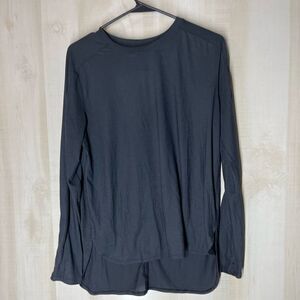 Under Armour black long sleeve top, size large‎